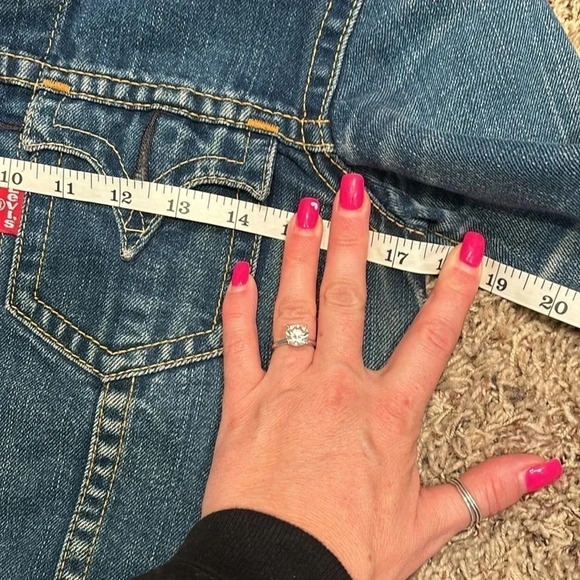 Levi’s type 1 Jean jacket - Picture 5 of 6